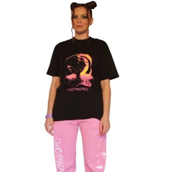 CLUB FANTASY SHORT SLEEVE CREWNECK T-SHIRT SMALL BLACK women’s nwot - Picture 6 of 7